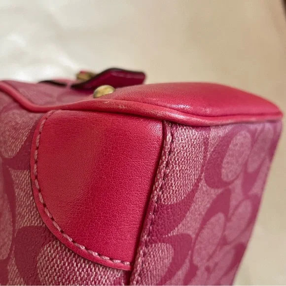 Coach Pink and White Mini Bag - Picture 4 of 16